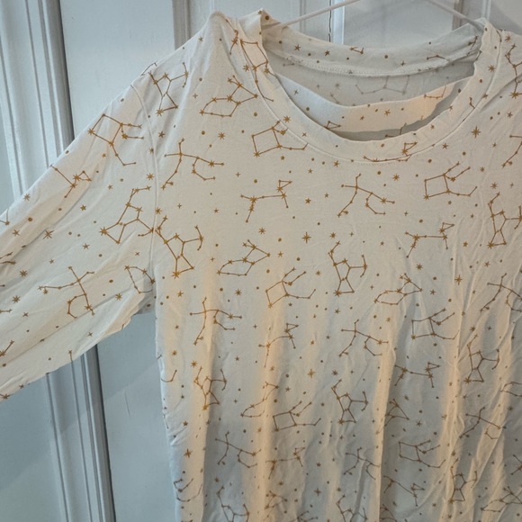 Women’s Cream Constellation Long-Sleeve Top - Picture 5 of 6